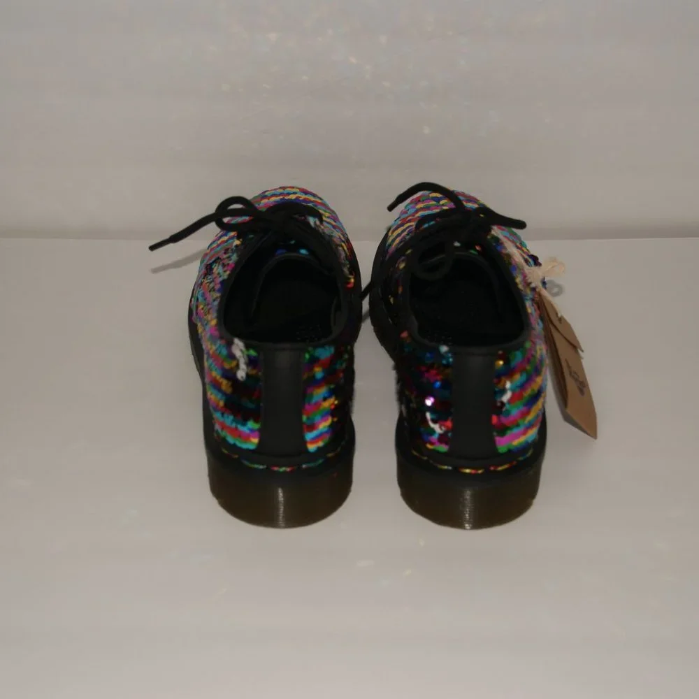 DR MARTENS Shoes